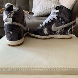Nike Dunk Sky High 5.5